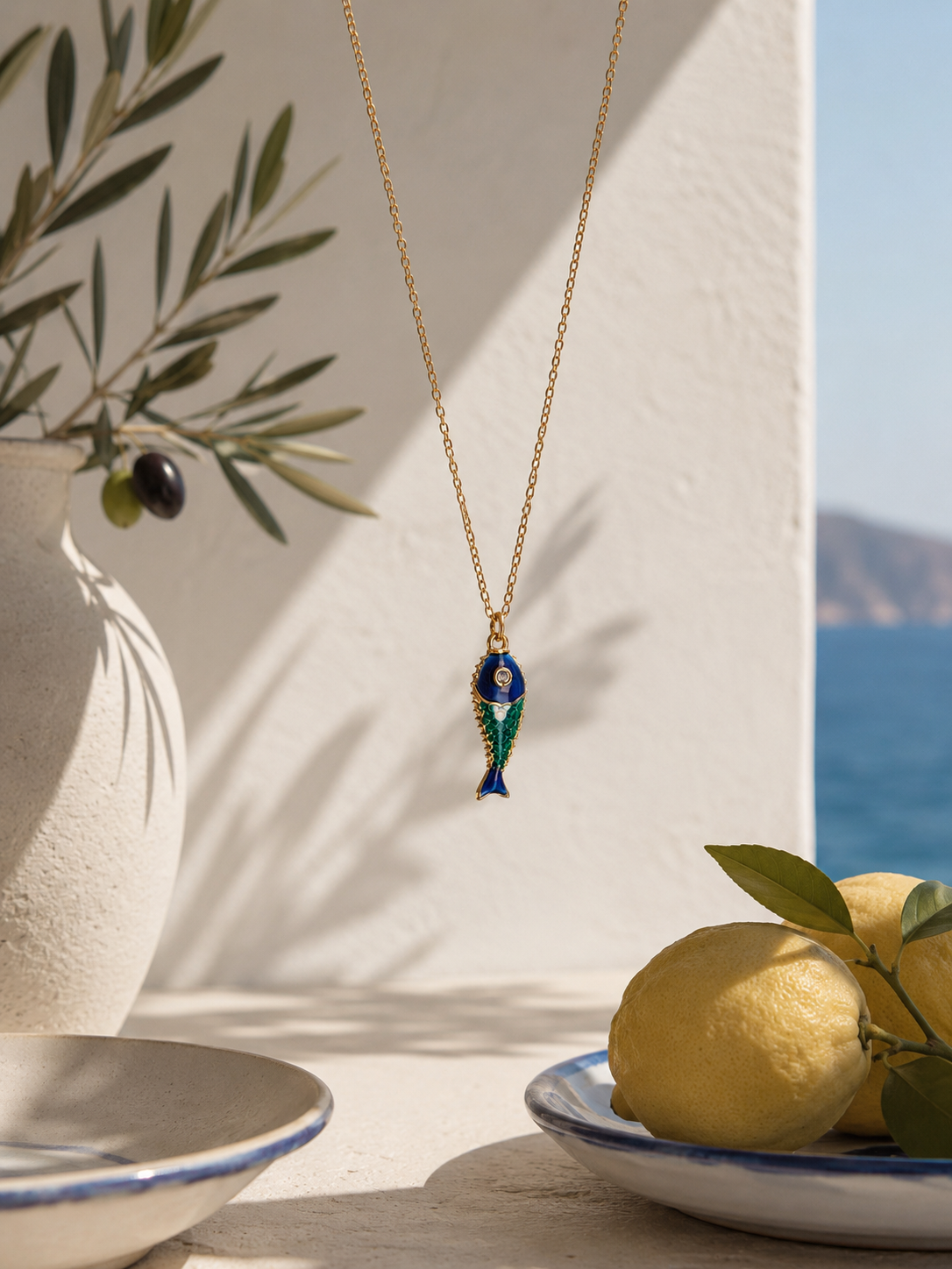 THE PORTOFINO FISH NECKLACE