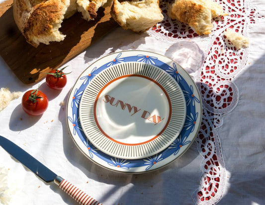 SUNNY DAY - Piatto in porcellana con scritta - Maravigghia for Sicily