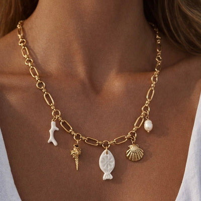 DER MEERESSCHAUM - Halskette mit Charms