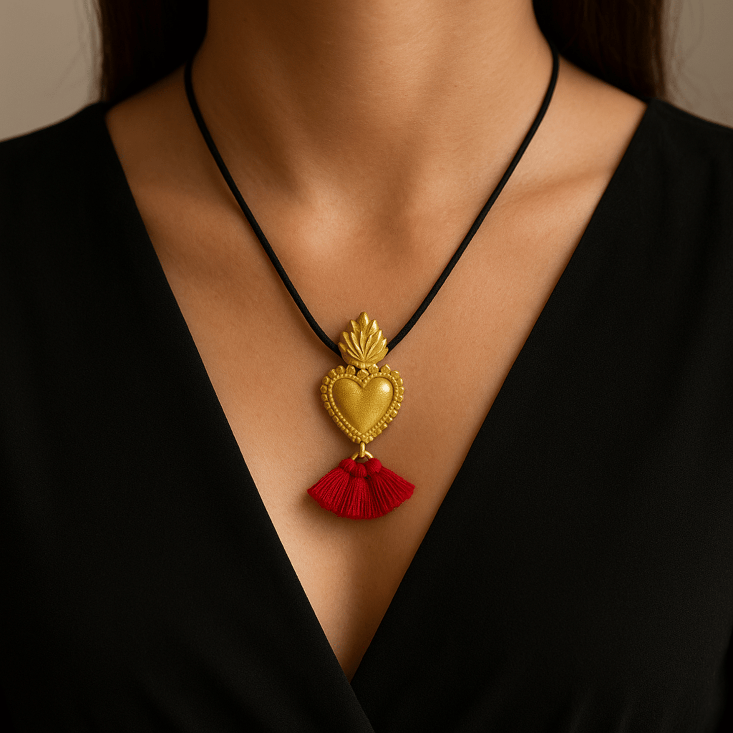 Collana con sacro cuore siciliano "Ex Voto " - Maravigghia Sicily