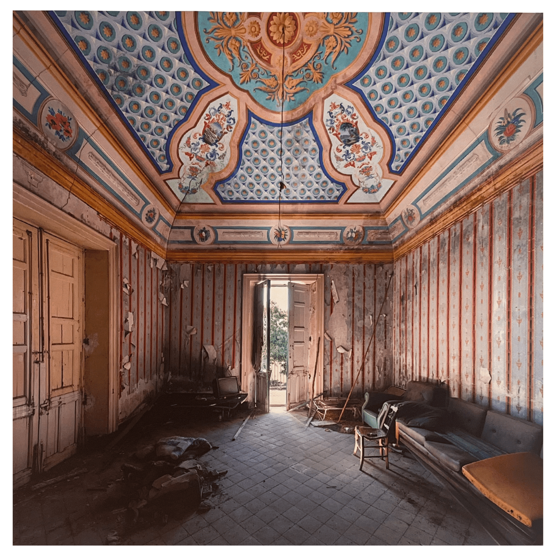 Sicily in Decay - Maravigghia Sicily